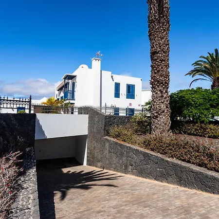 Marina Rubicon Number 5 Apartman