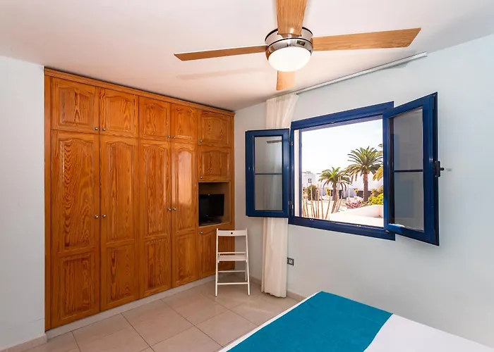 Marina Rubicon Number 5 *